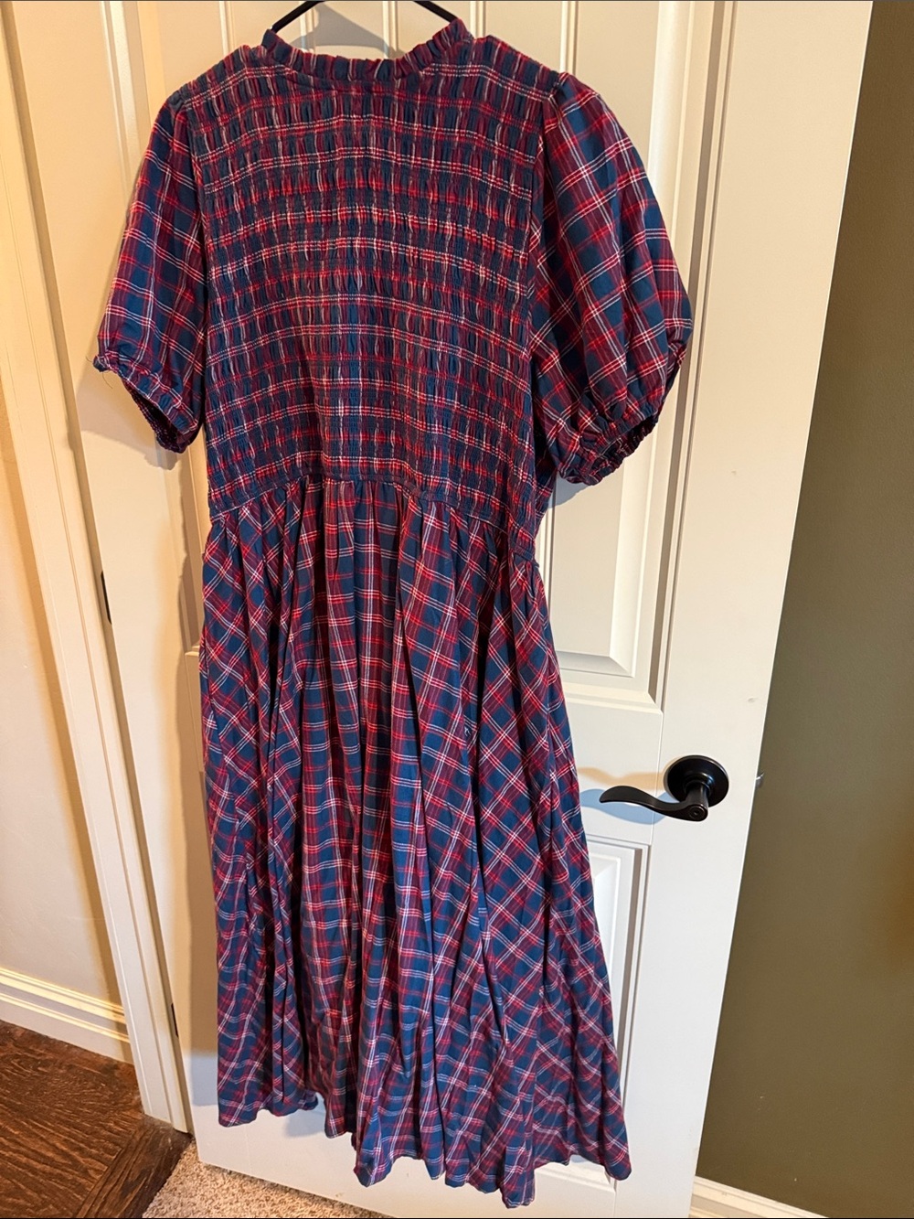 Ivy City Co Navy and Mariah Plaid Tartan Smocked Puff-Sleeve Dress - Picture 5 of 6